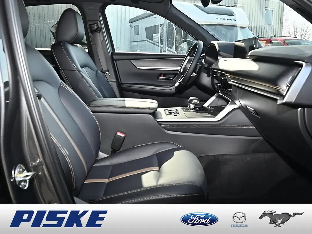 Mazda CX-60 - Thumbnail 2