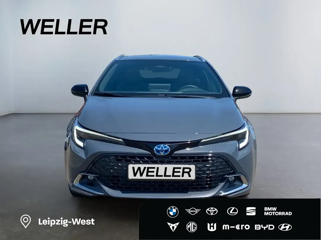 Toyota Corolla - Thumbnail 2