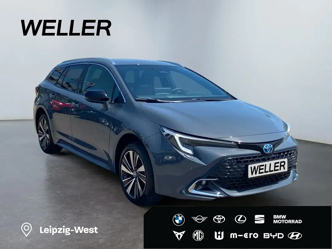 Toyota Corolla - Thumbnail 3