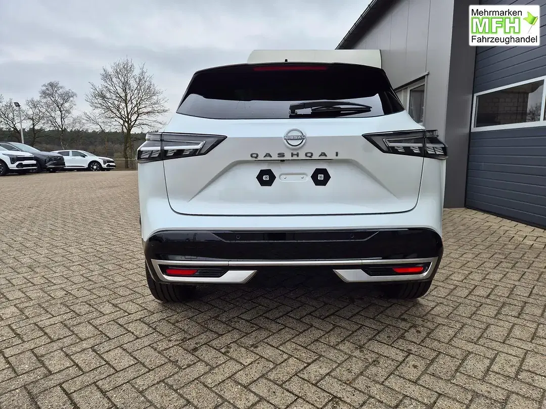 Nissan Qashqai - Thumbnail 2