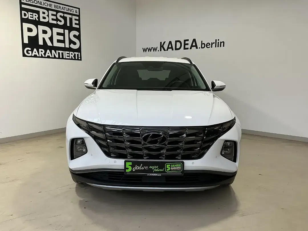 Hyundai TUCSON - Thumbnail 2