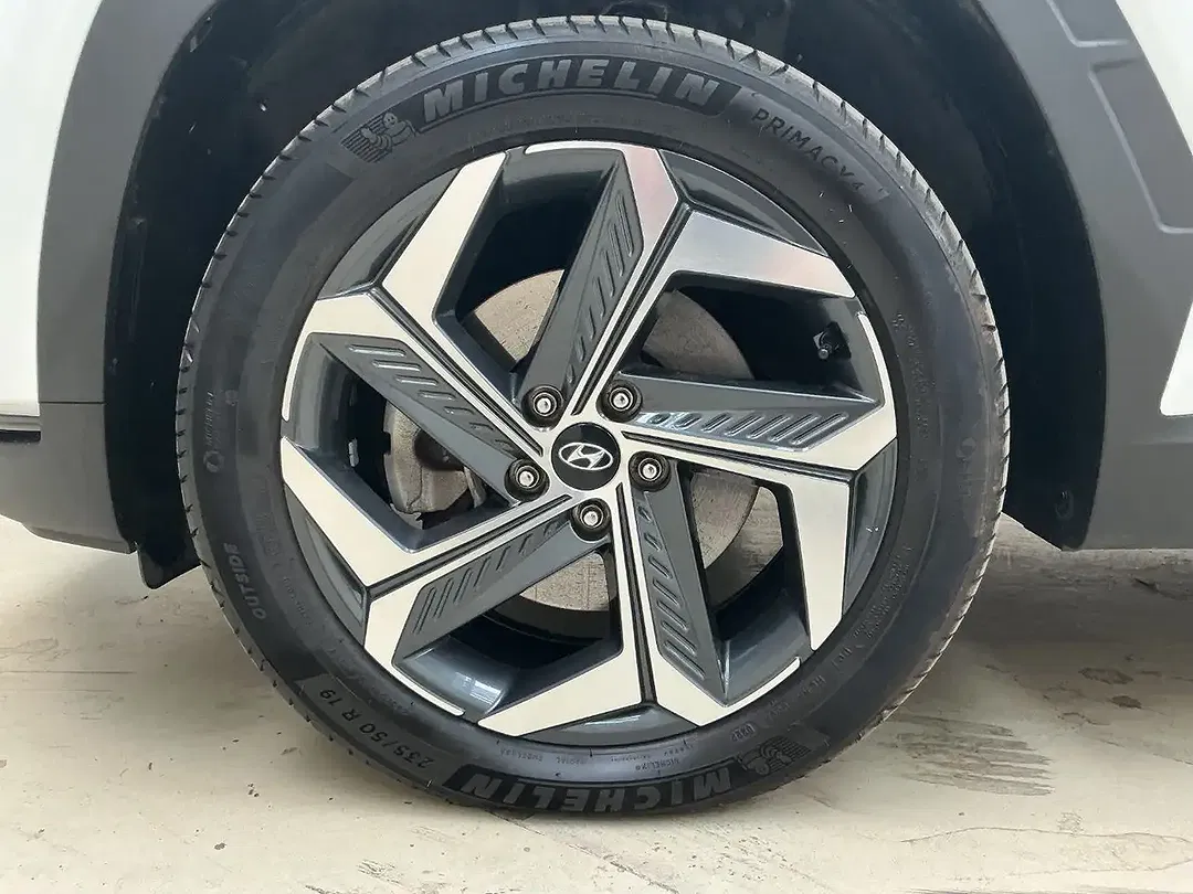 Hyundai TUCSON - Thumbnail 7
