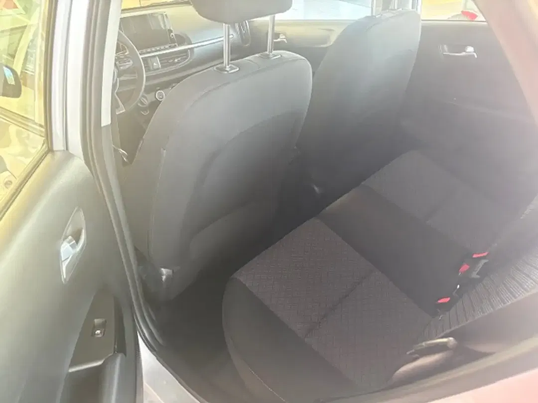Kia Picanto - Thumbnail 7