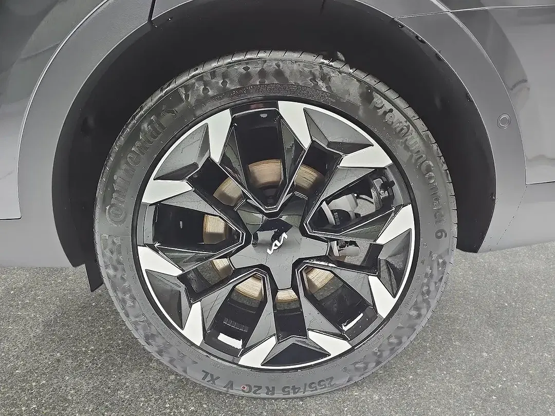Kia Sorento - Thumbnail 6