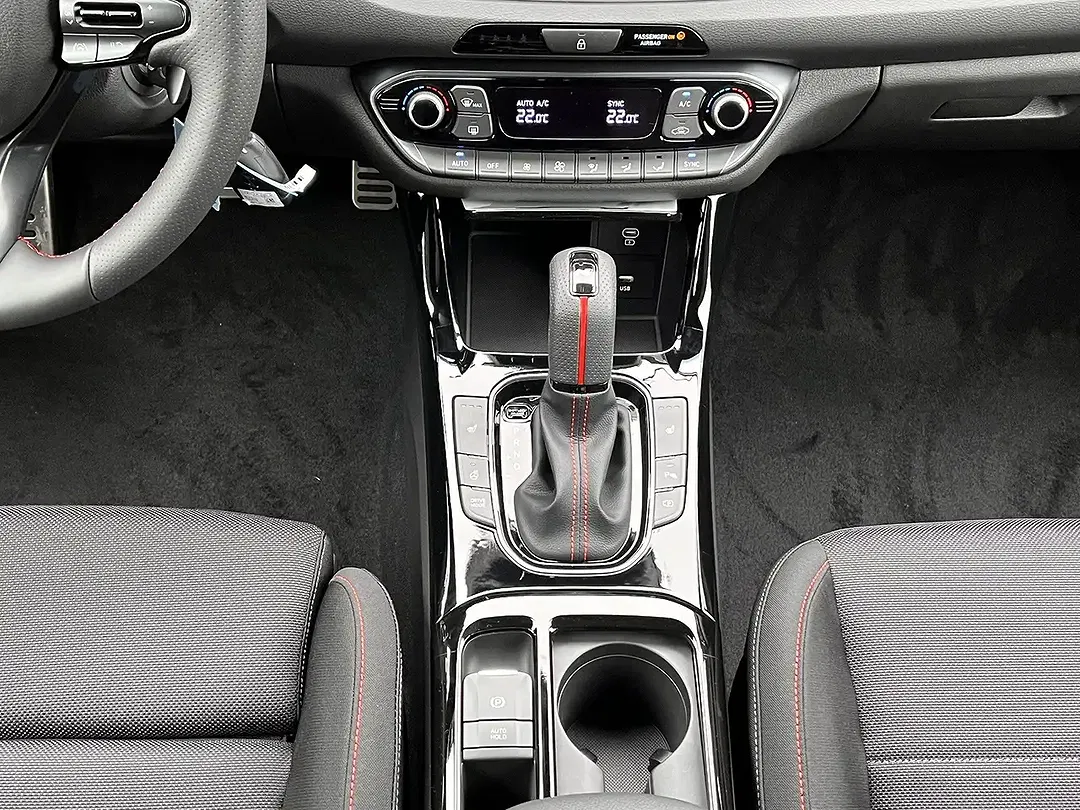 Hyundai i30 - Thumbnail 14