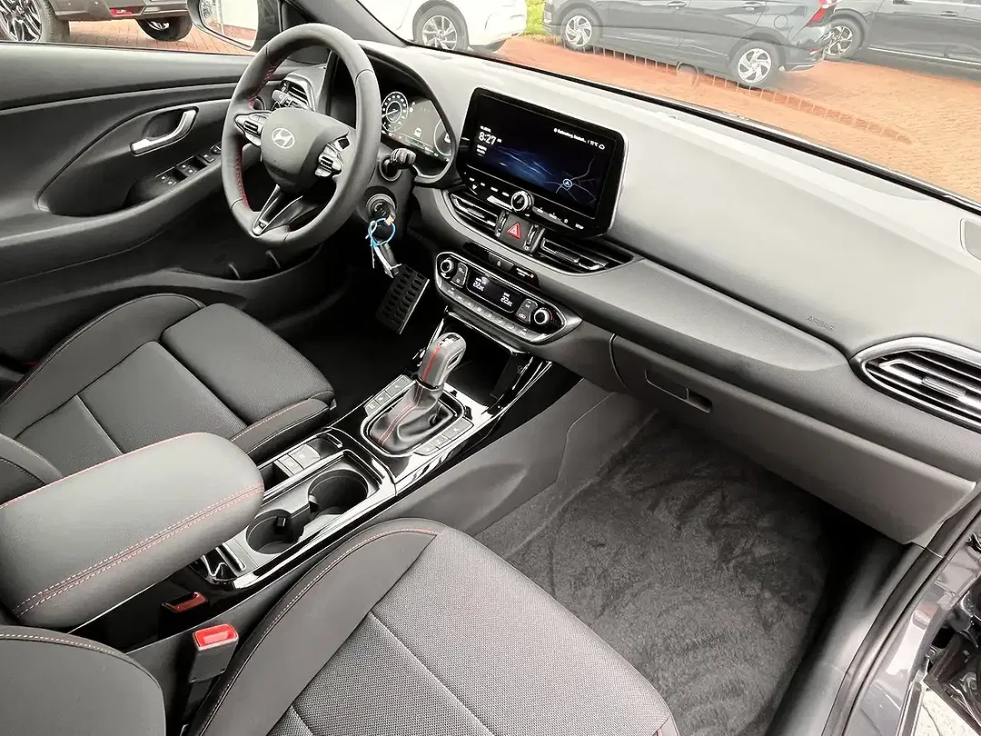 Hyundai i30 - Thumbnail 8