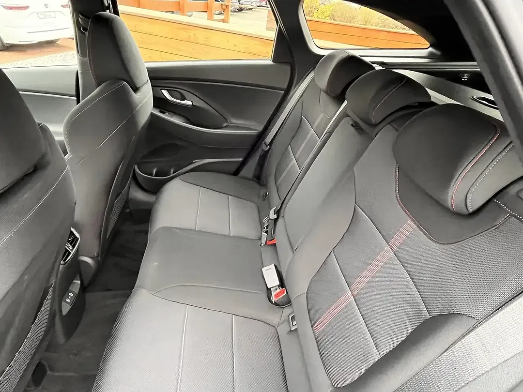 Hyundai i30 - Thumbnail 9
