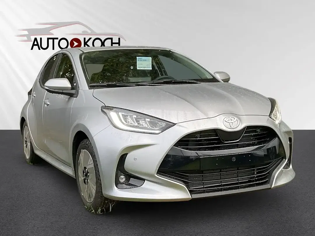 Toyota Yaris - Thumbnail 1