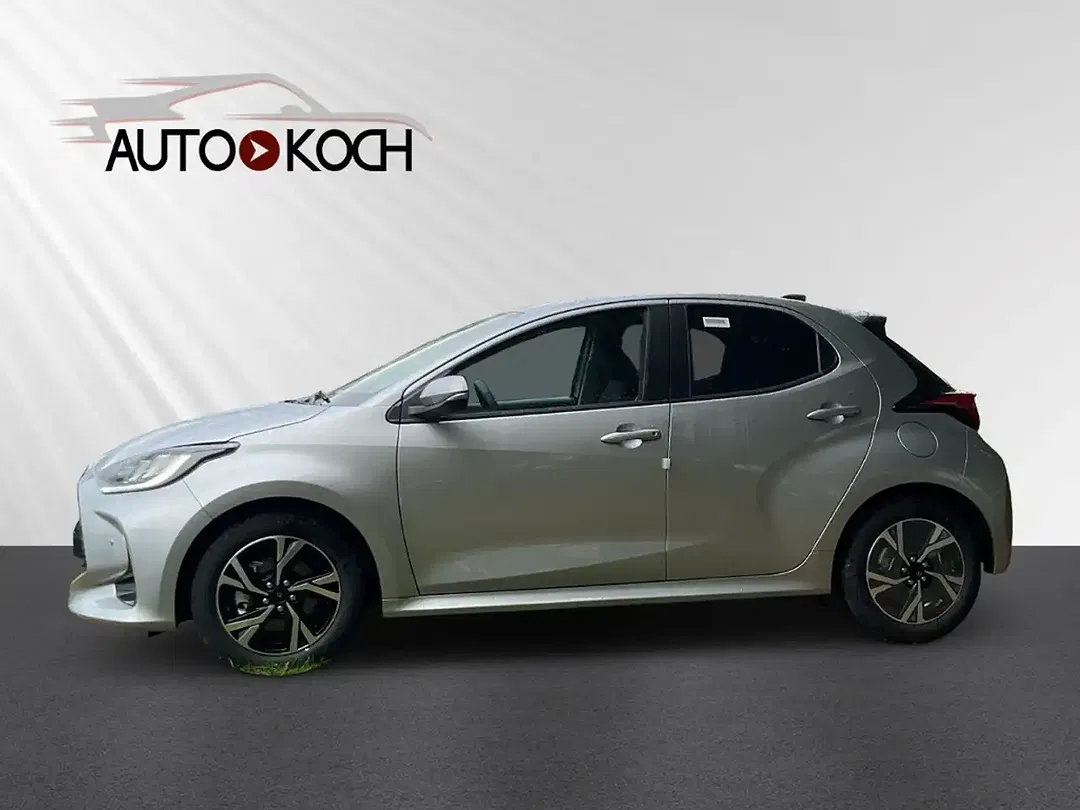 Toyota Yaris - Thumbnail 3