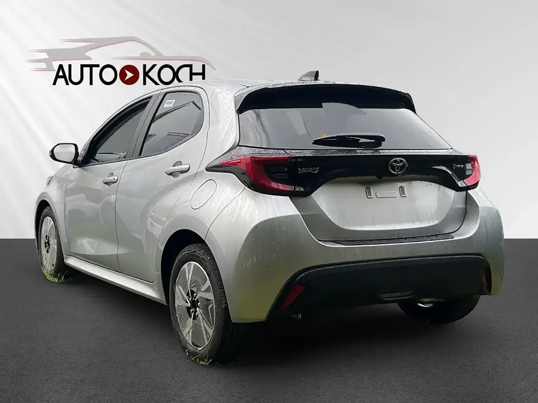 Toyota Yaris - Thumbnail 4
