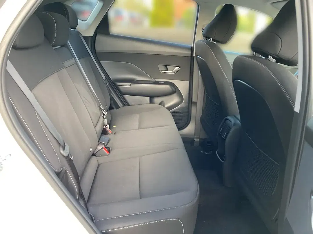 Hyundai KONA - Thumbnail 10