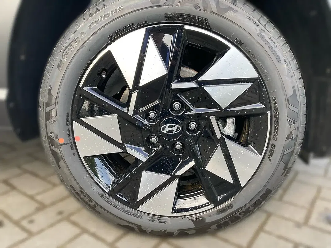 Hyundai KONA - Thumbnail 5