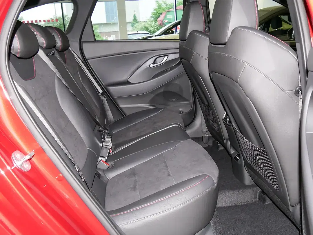Hyundai i30 - Thumbnail 8