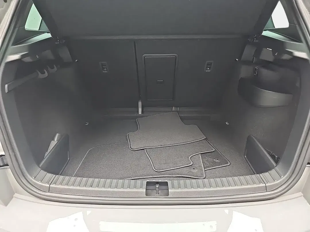 Skoda Karoq - Thumbnail 14
