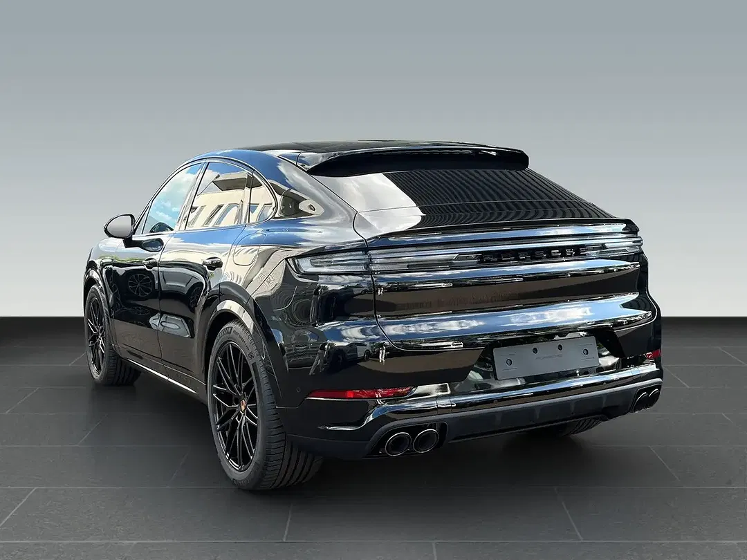 Porsche Cayenne - Thumbnail 3