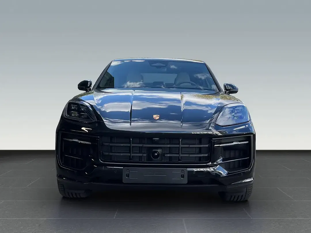 Porsche Cayenne - Thumbnail 6