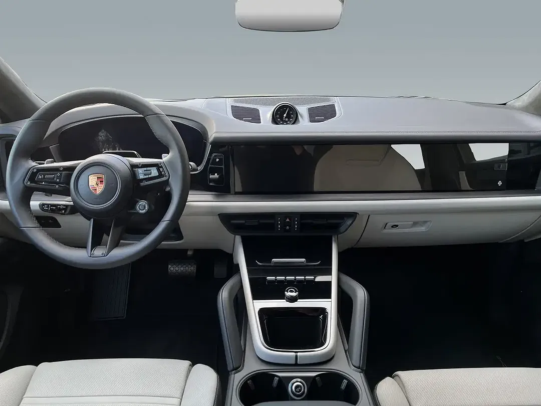 Porsche Cayenne - Thumbnail 9