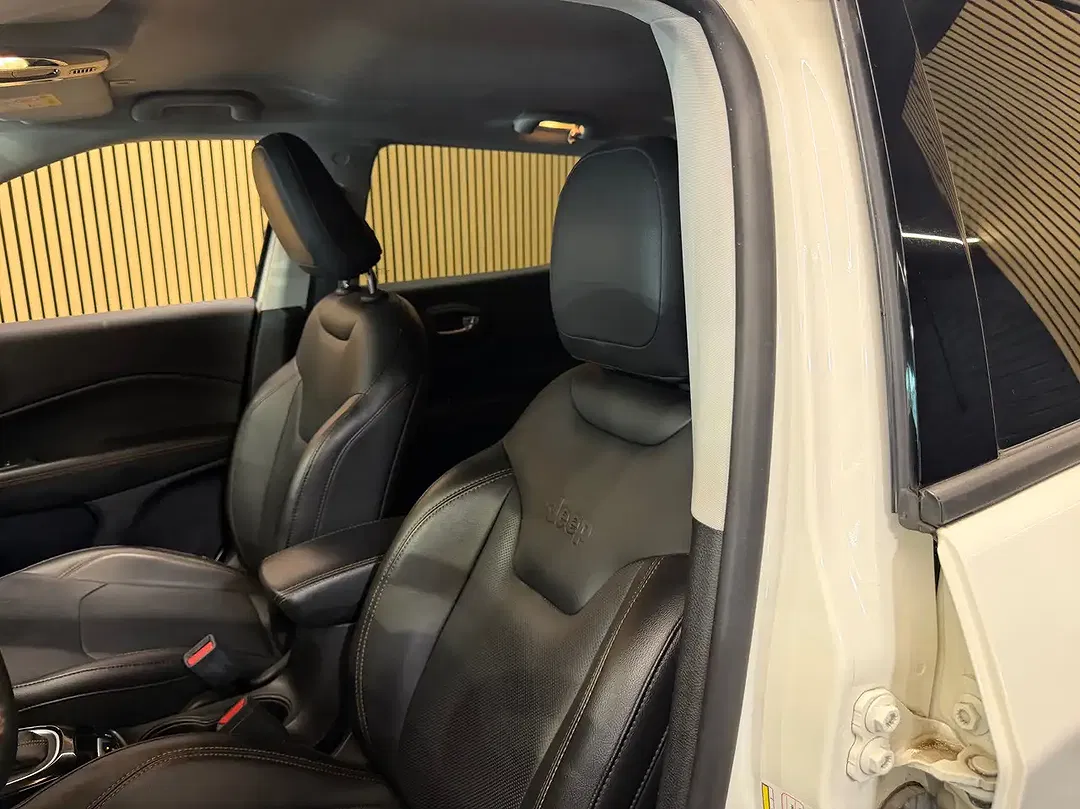 Jeep Compass - Thumbnail 15