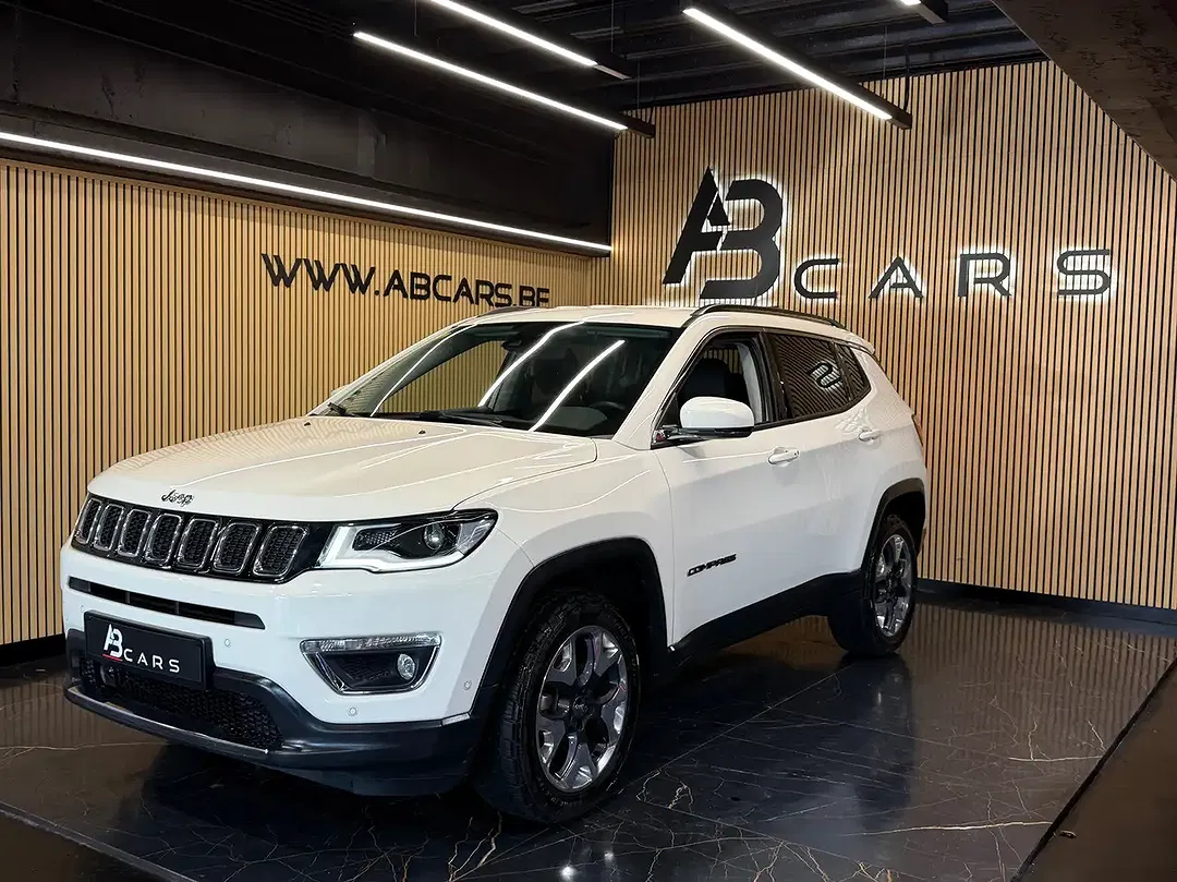 Jeep Compass - Thumbnail 3