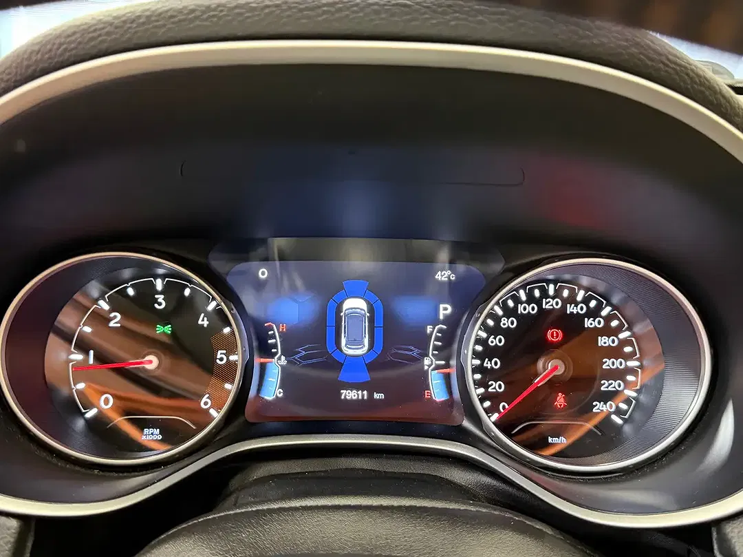 Jeep Compass - Thumbnail 9