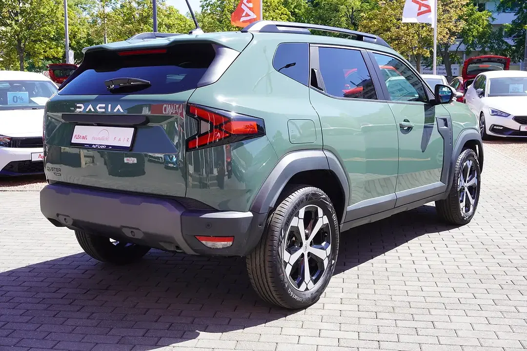 Dacia Duster - Thumbnail 5