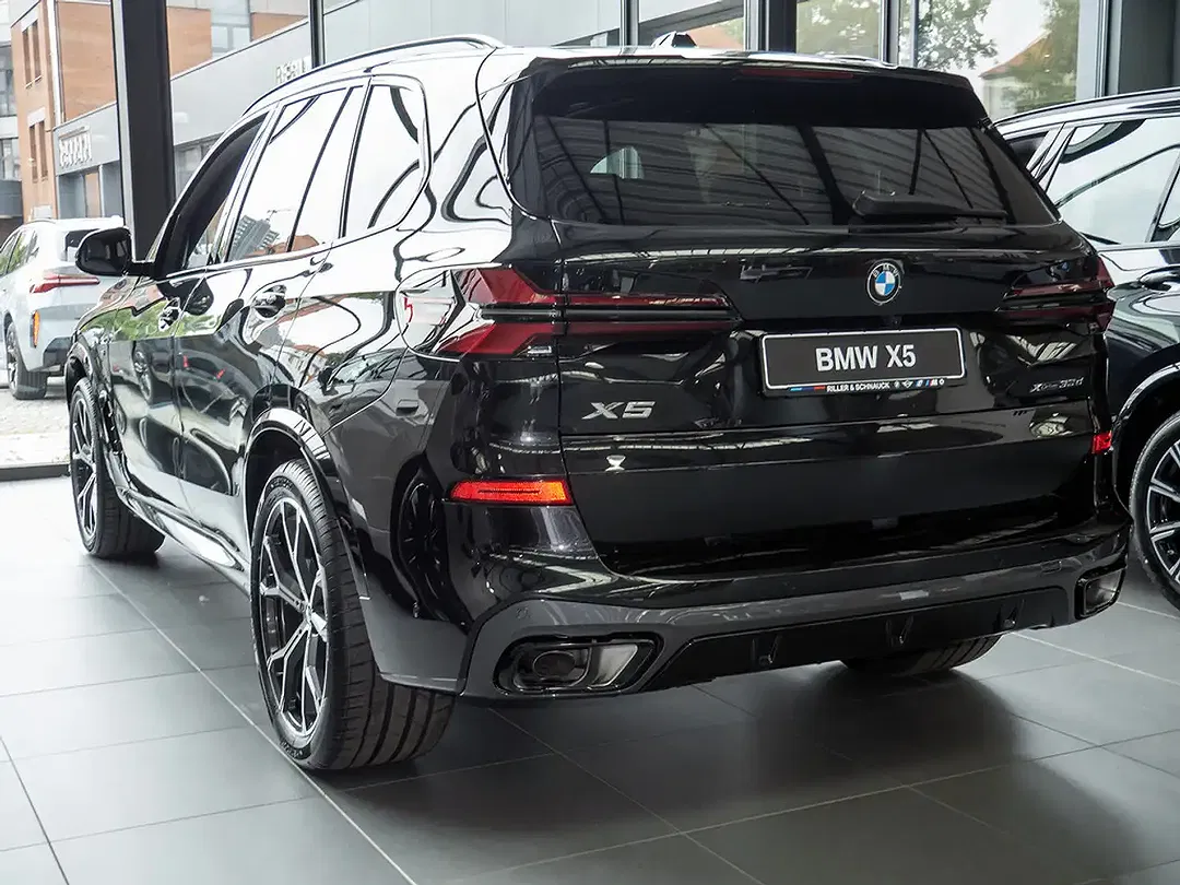 BMW X5 - Thumbnail 4