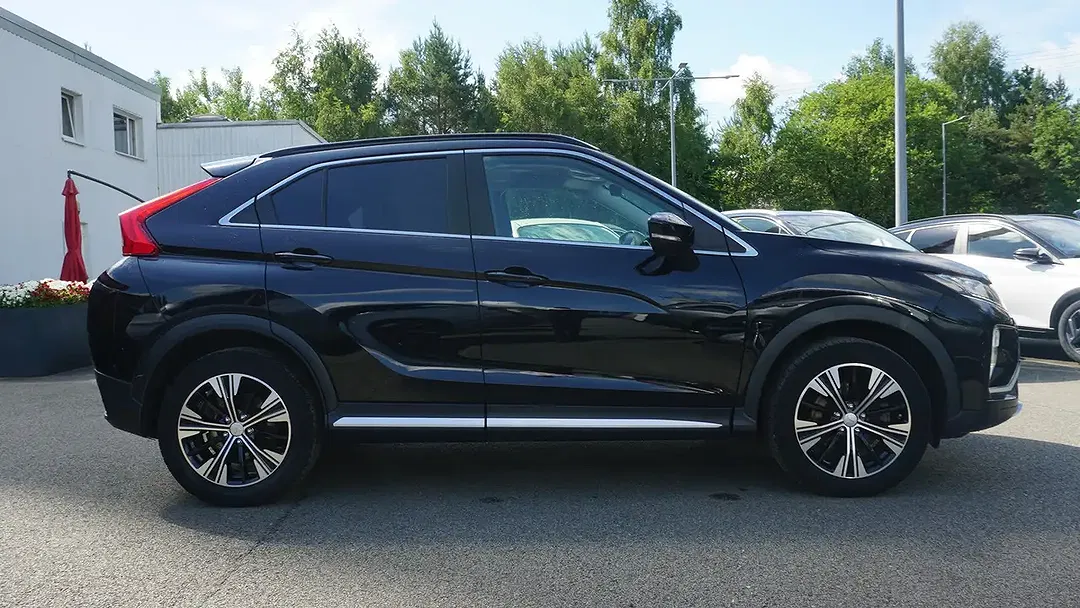 Mitsubishi Eclipse Cross - Thumbnail 9