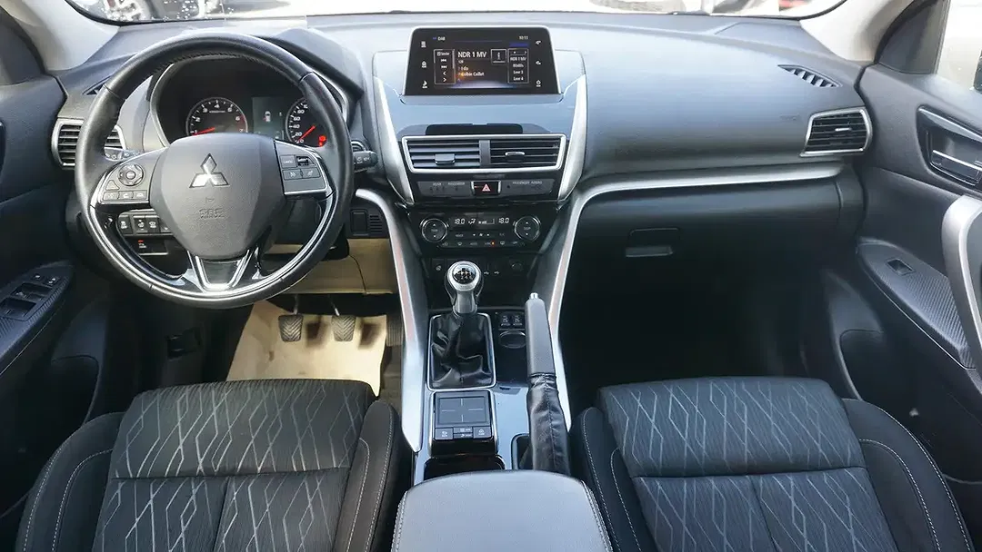 Mitsubishi Eclipse Cross - Thumbnail 13