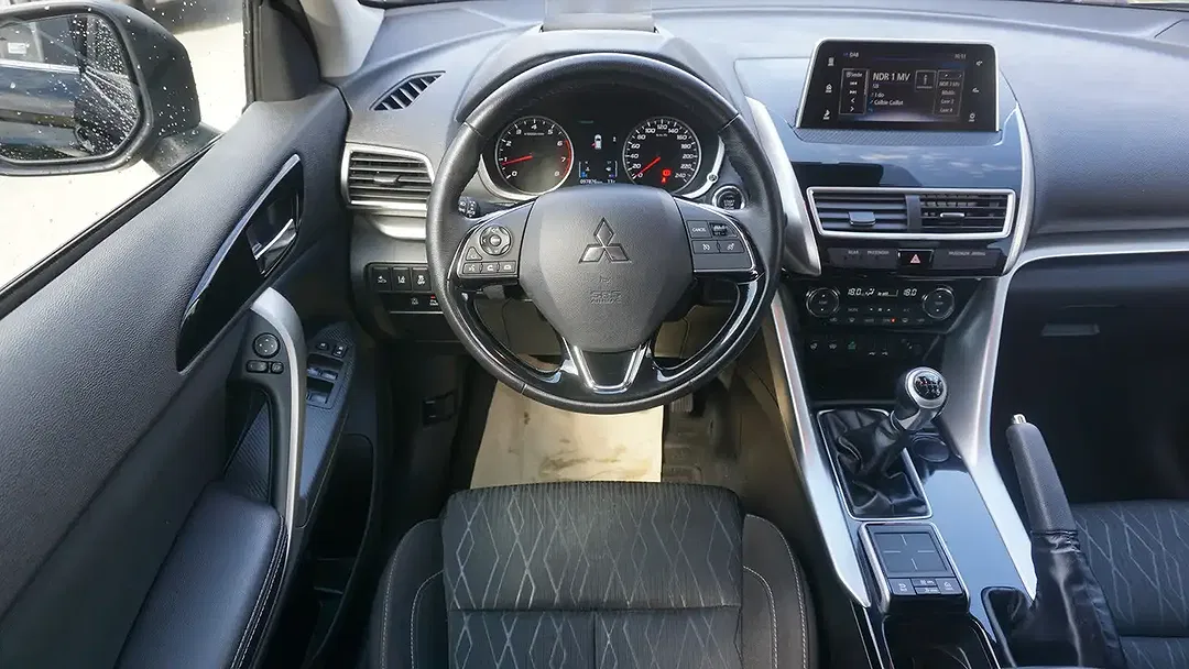 Mitsubishi Eclipse Cross - Thumbnail 14