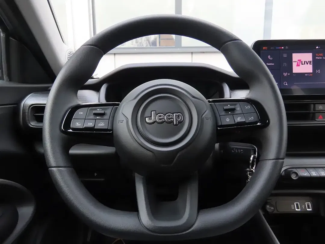 Jeep Avenger - Thumbnail 8