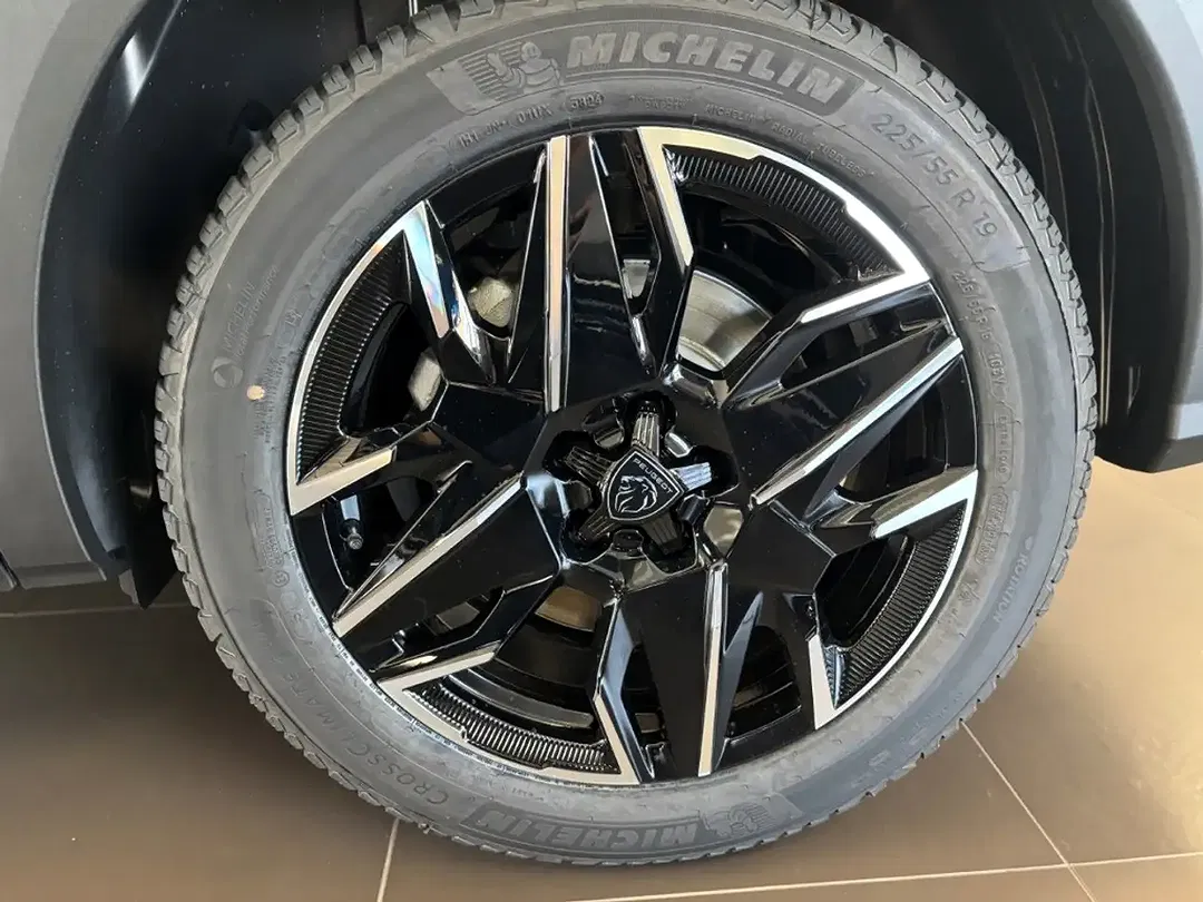 Peugeot 5008 - Thumbnail 12