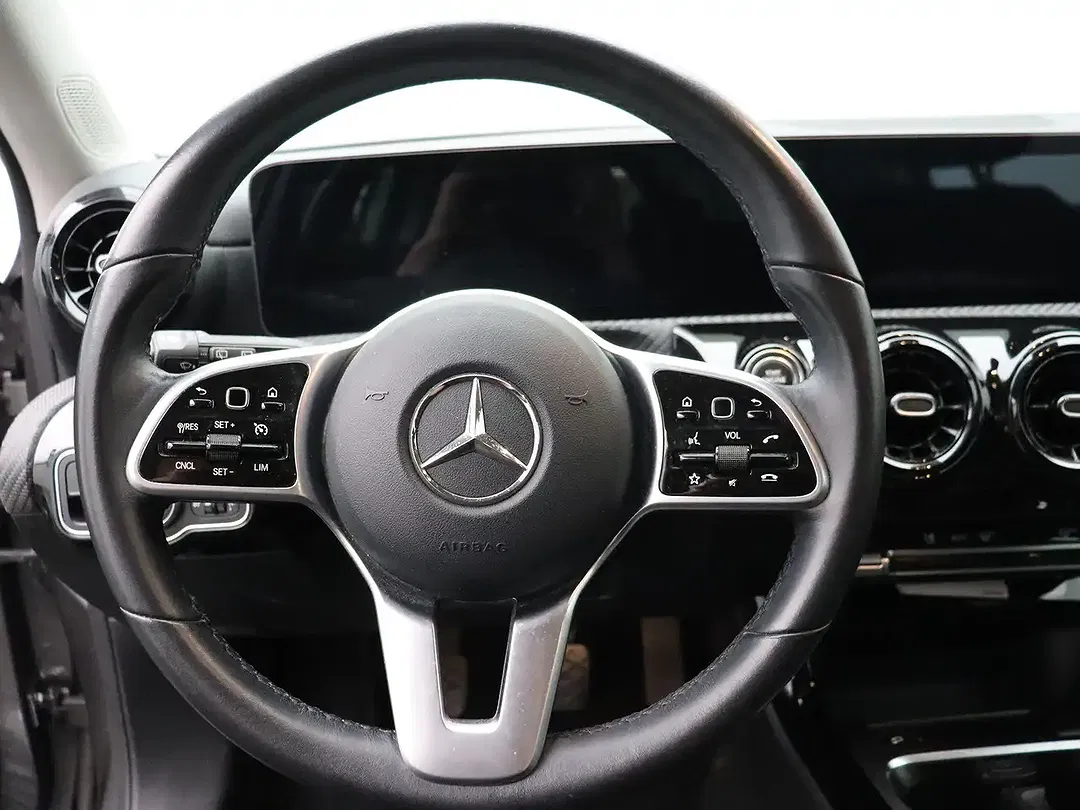 Mercedes-Benz A 160 - Thumbnail 10