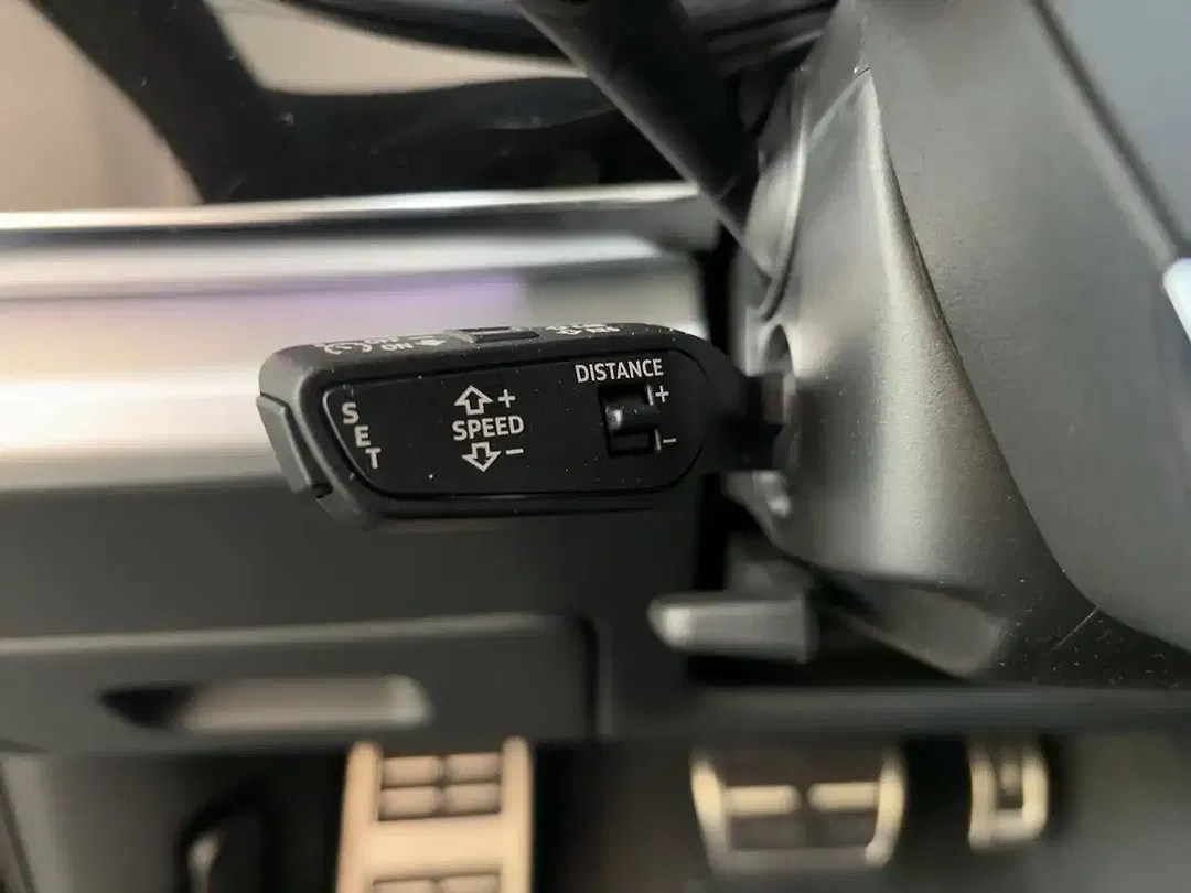 Audi Q7 - Thumbnail 13