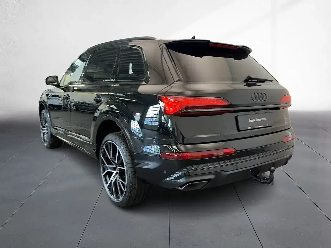 Audi Q7 - Thumbnail 2