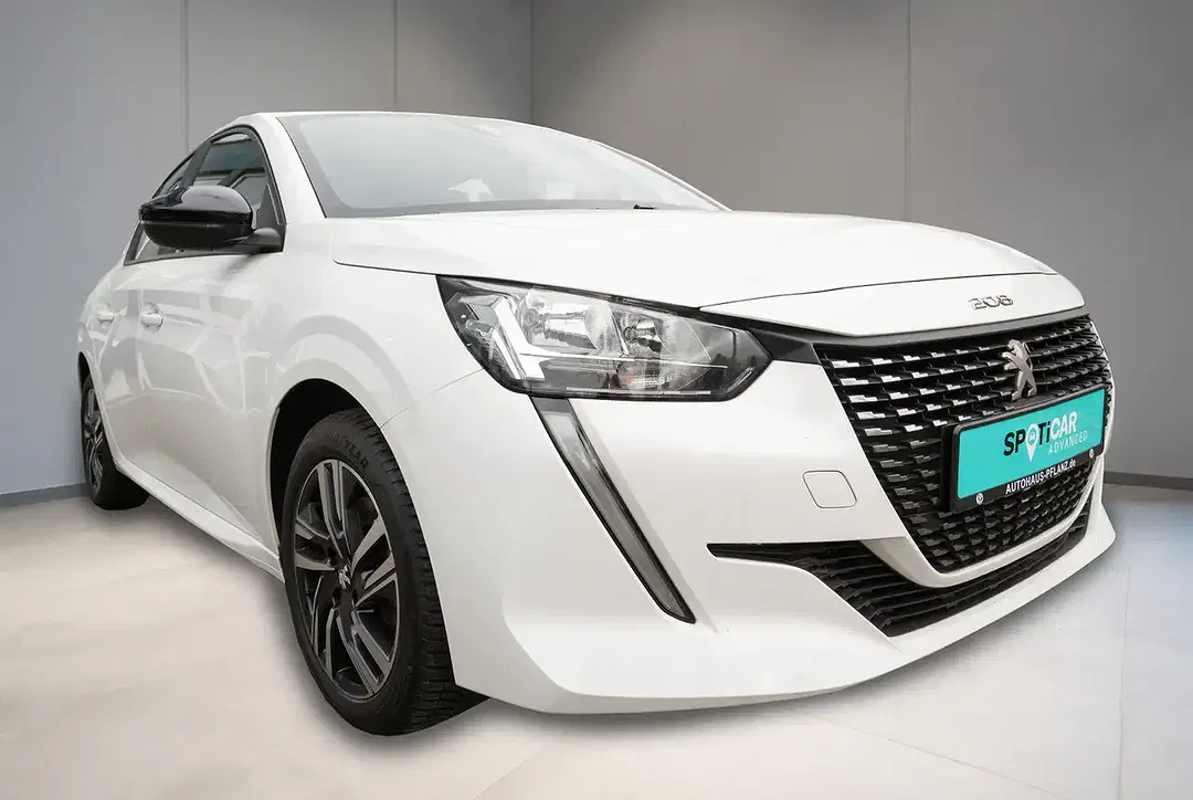 Peugeot 208 - Thumbnail 2