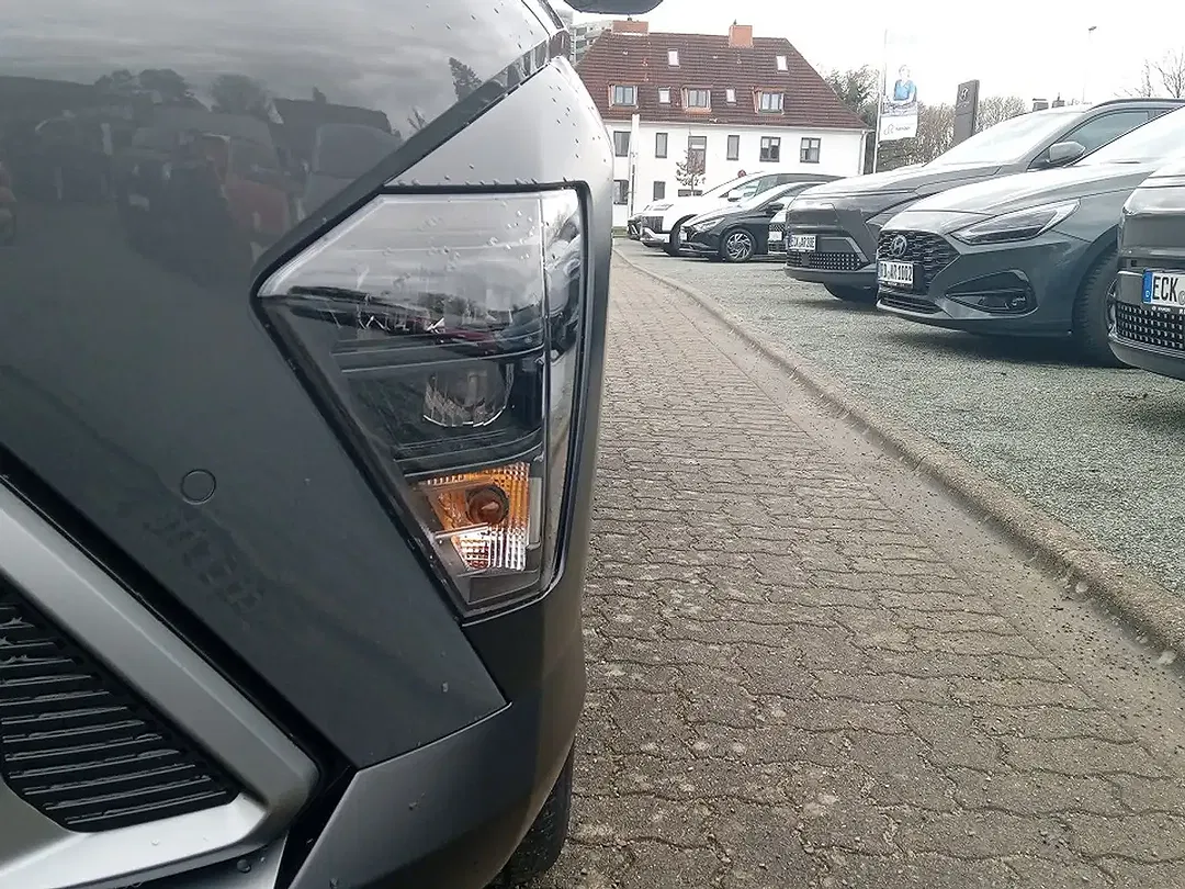 Hyundai KONA - Thumbnail 5