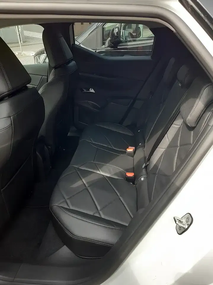 DS Automobiles DS 3 Crossback - Thumbnail 15