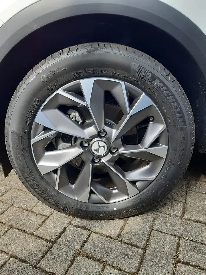 DS Automobiles DS 3 Crossback - Thumbnail 19