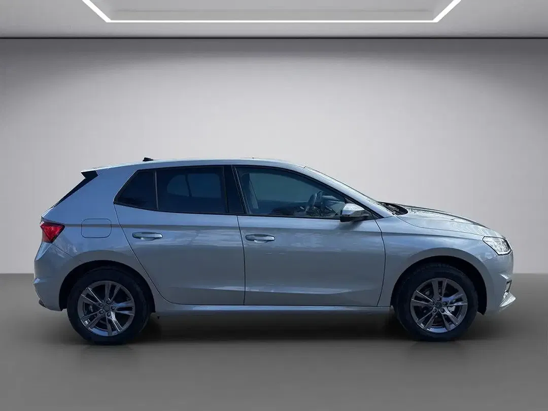 Skoda Fabia - Thumbnail 6