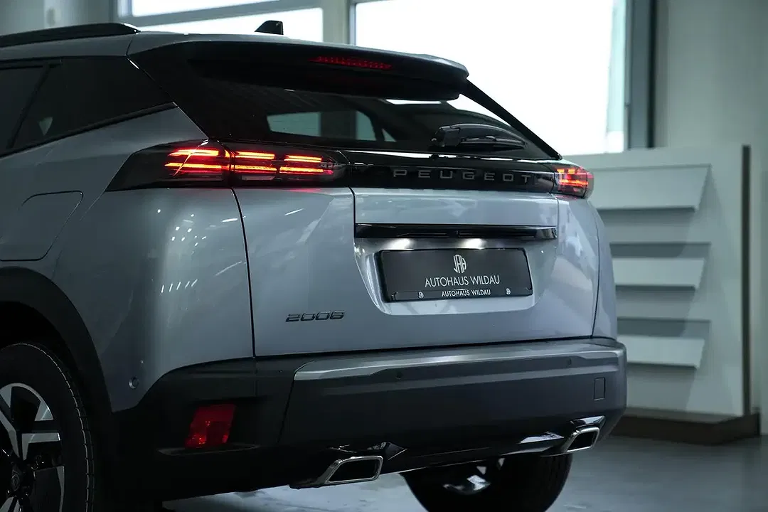 Peugeot 2008 - Thumbnail 11