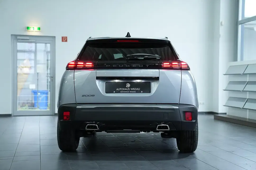 Peugeot 2008 - Thumbnail 8