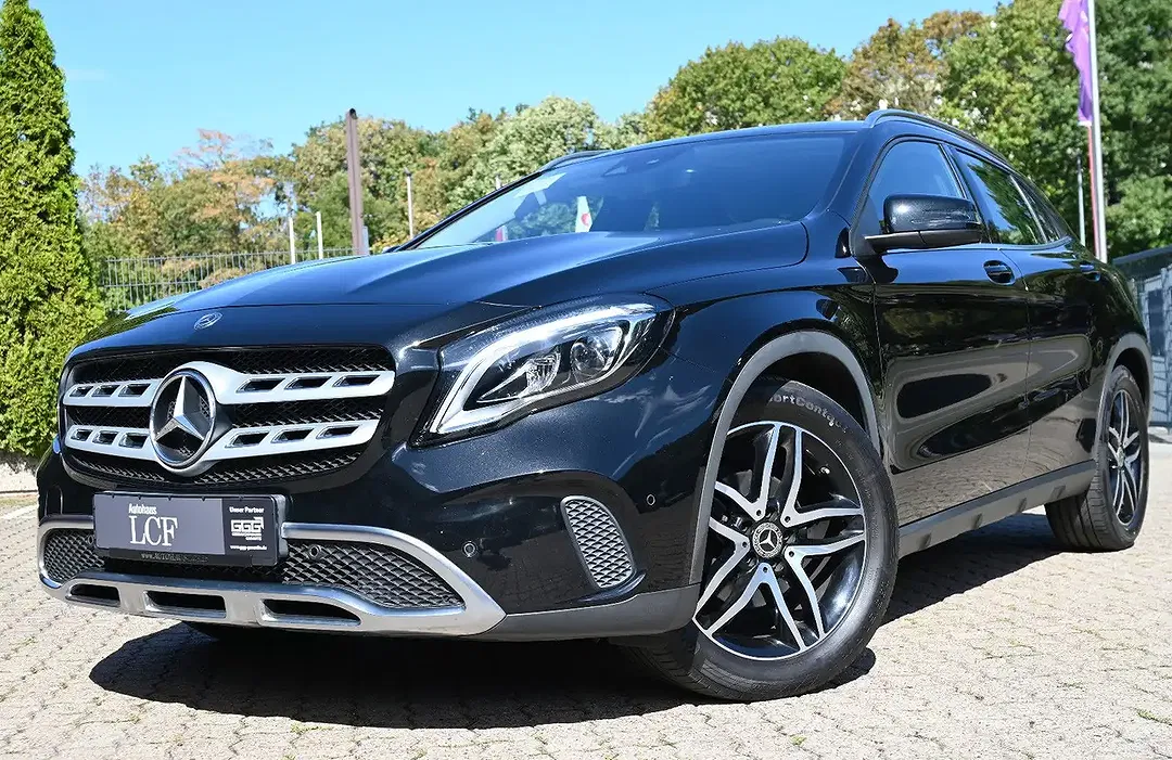 Mercedes-Benz GLA 180 Urban