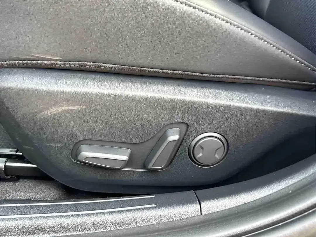 Kia K4 - Thumbnail 11