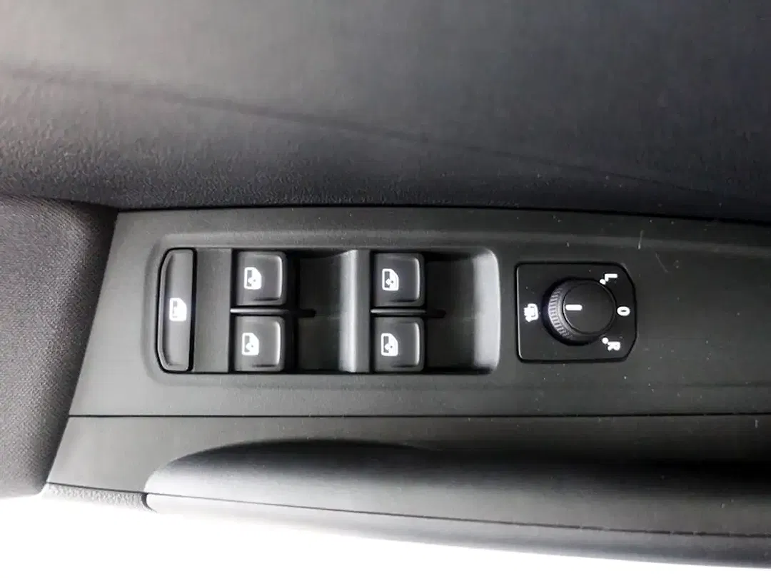 Skoda Fabia - Thumbnail 15