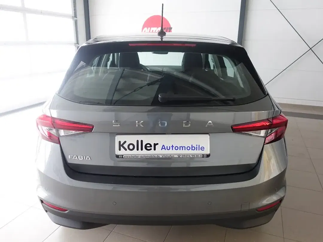 Skoda Fabia - Thumbnail 5