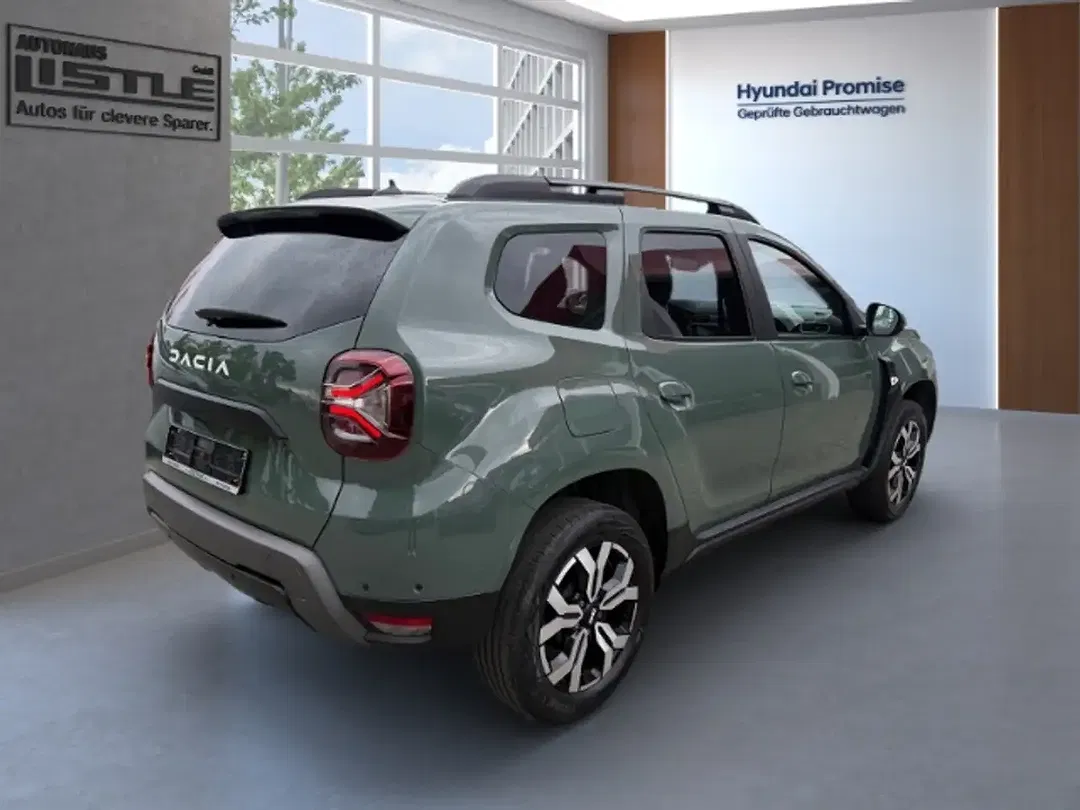 Dacia Duster - Thumbnail 3