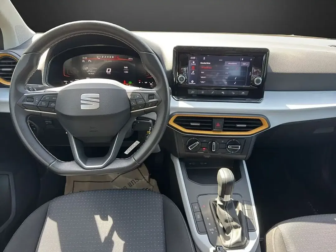 SEAT Arona - Thumbnail 10