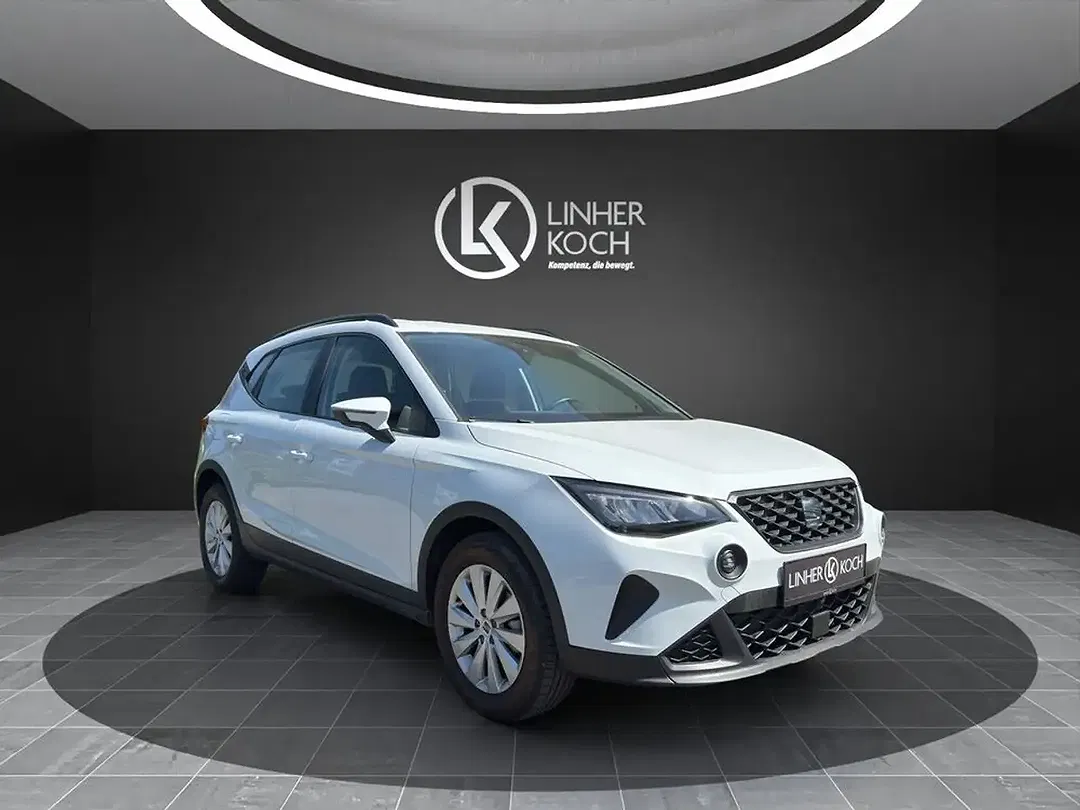 SEAT Arona - Thumbnail 6