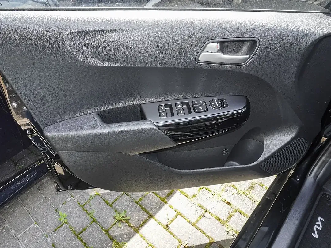 Kia Picanto - Thumbnail 13