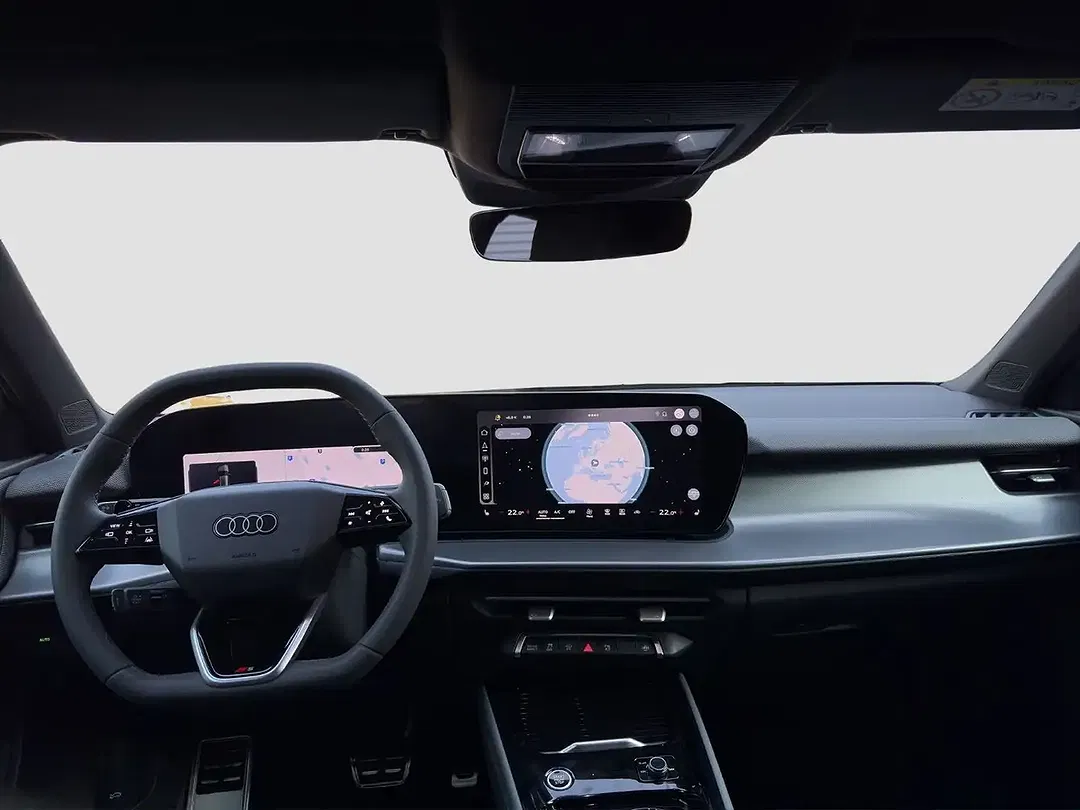 Audi Q3 - Thumbnail 14